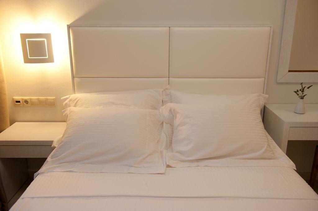 Aphrodite Samos Suites Marathókampos Exterior foto