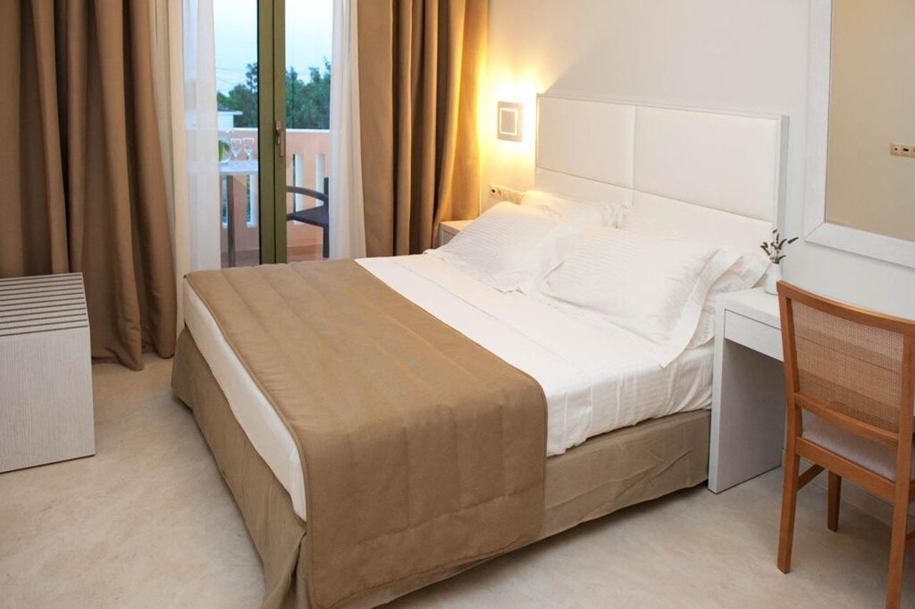 Aphrodite Samos Suites Marathókampos Exterior foto