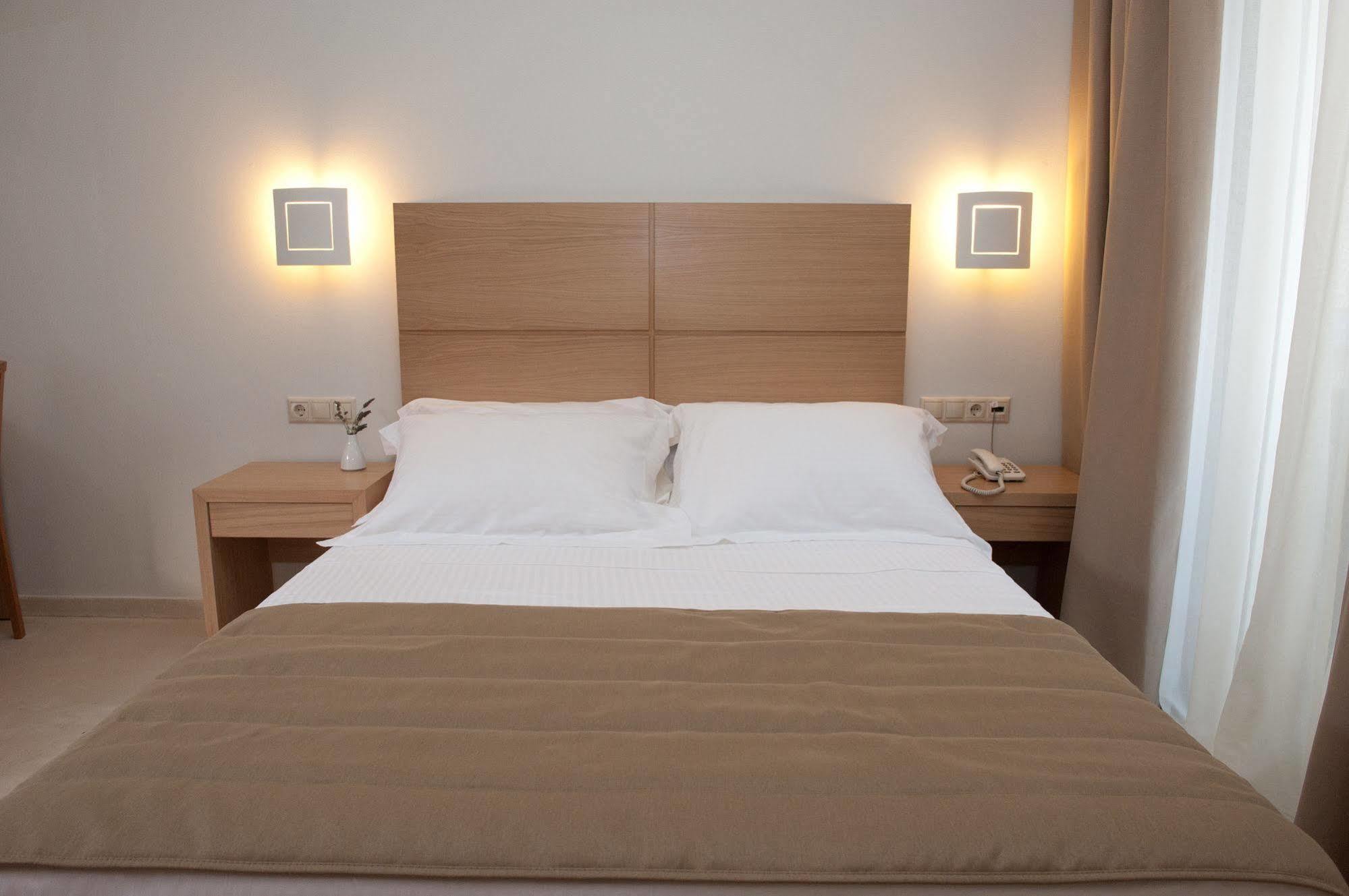 Aphrodite Samos Suites Marathókampos Exterior foto