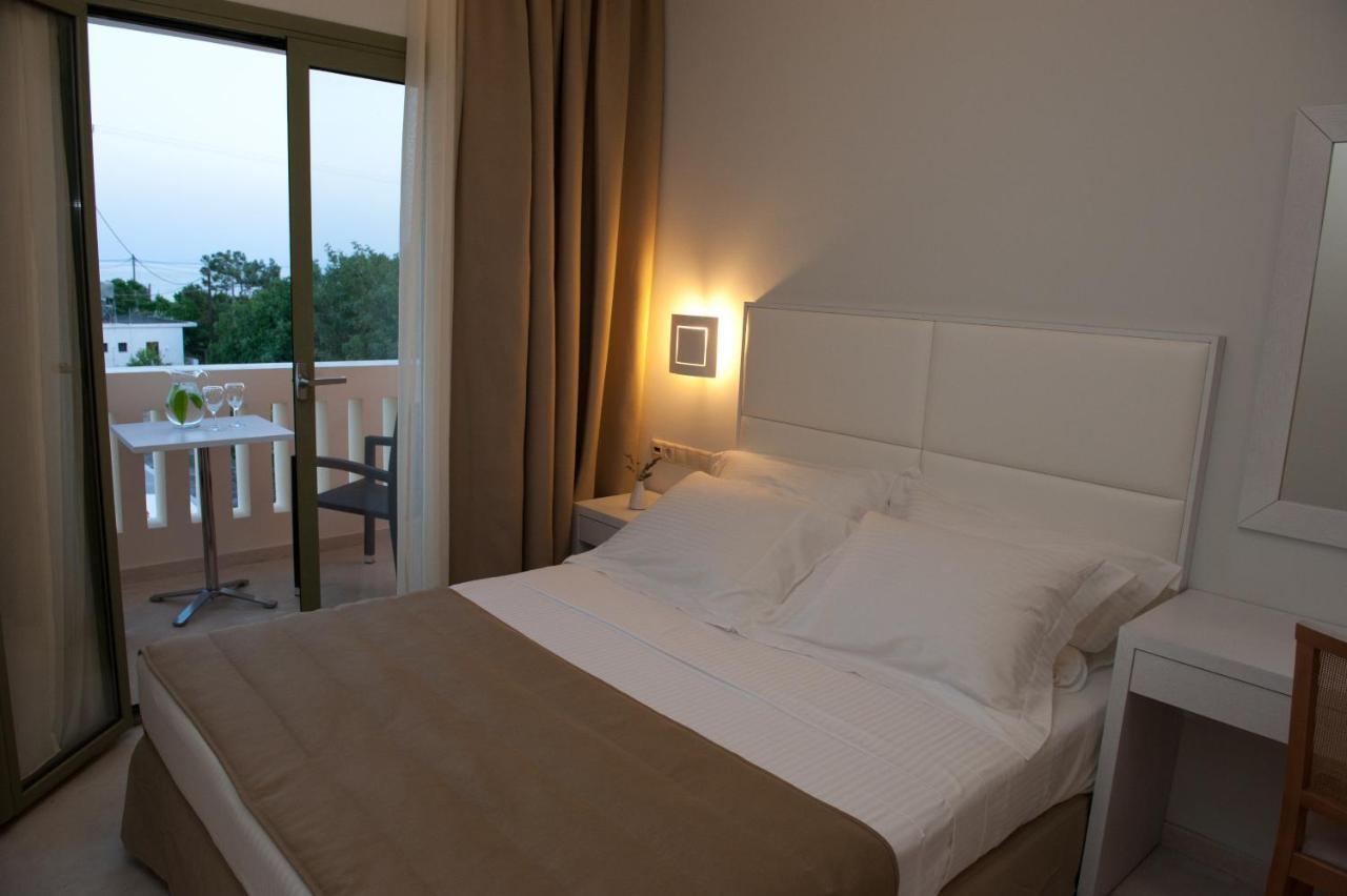 Aphrodite Samos Suites Marathókampos Zimmer foto